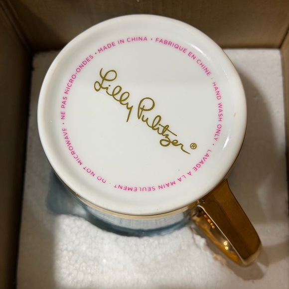 Lilly Pulitzer "Barking up the Palm Tree" Mug. NIB!! - Picture 6 of 9
